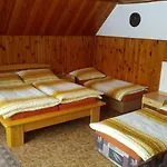 Nad Vinnym Sklepem U Kunickych Vracov